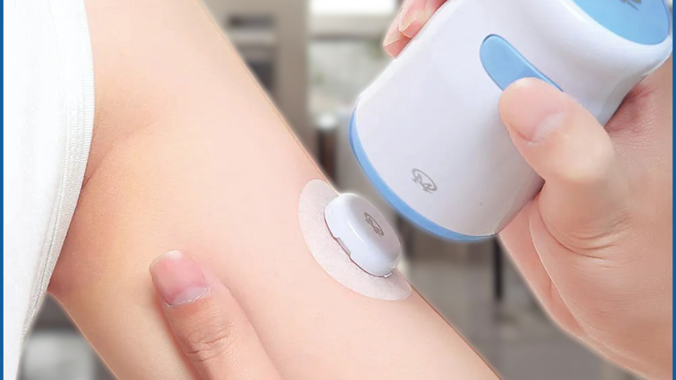 Genervt von Fingerpicks? So benutzt du einen nicht-invasiven Diabetes-Sensor (wie das SugaSense Starter Kit)