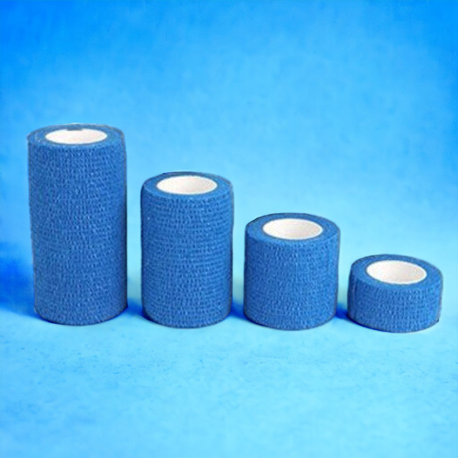 Hochwertiger elastischer Verband, selbstklebend - 10 cm x 4,5 m - blau - Set mit 12 Rollen für umfassende Anwendungen und lange Haltbarkeit.